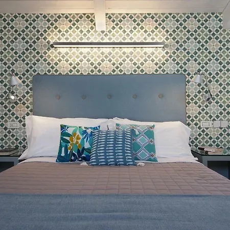 - Casa La Maisonette Semesterbostad *