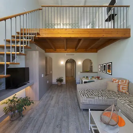 - Casa La Maisonette *